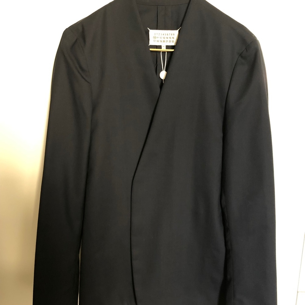 Margiela Classic Collarless Blazer NWT.           Dark Blue Size 44
